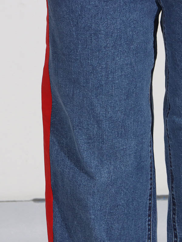 Rote schicke gebundene gerade Jeans mit hoher Taille und Knöpfen 