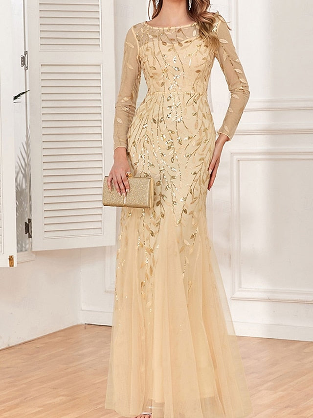 the Elegant Dress Neck Bride of Party Crew Floor Mother