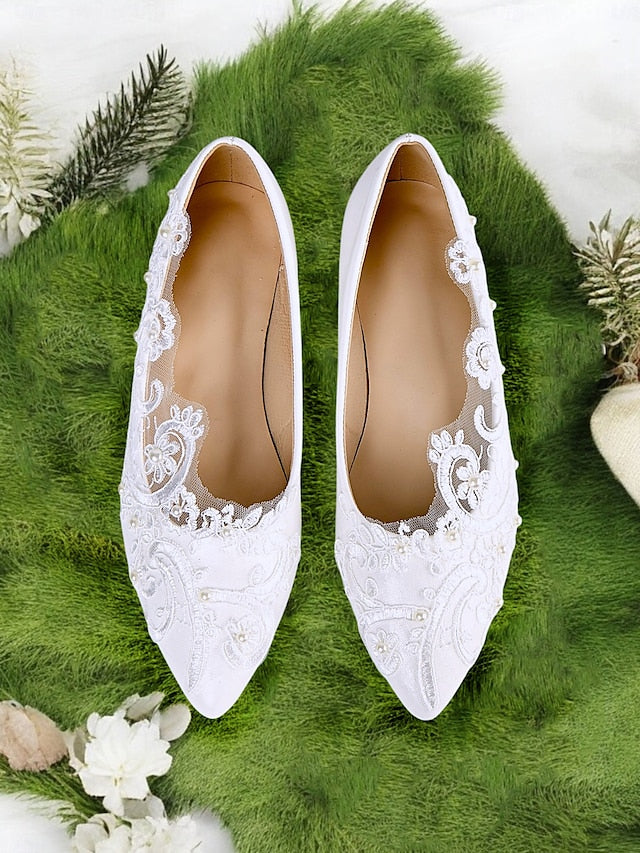 Mesh with Floral White Appliqué Design Shoes and Lace Wedding