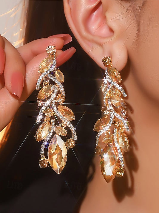 Crystal Design Elegant Women's Leaf Earrings Gold -