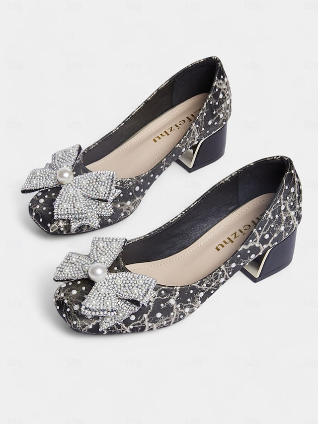 Bow Pumps and Gold – with Pearl-Embellished Detail Black