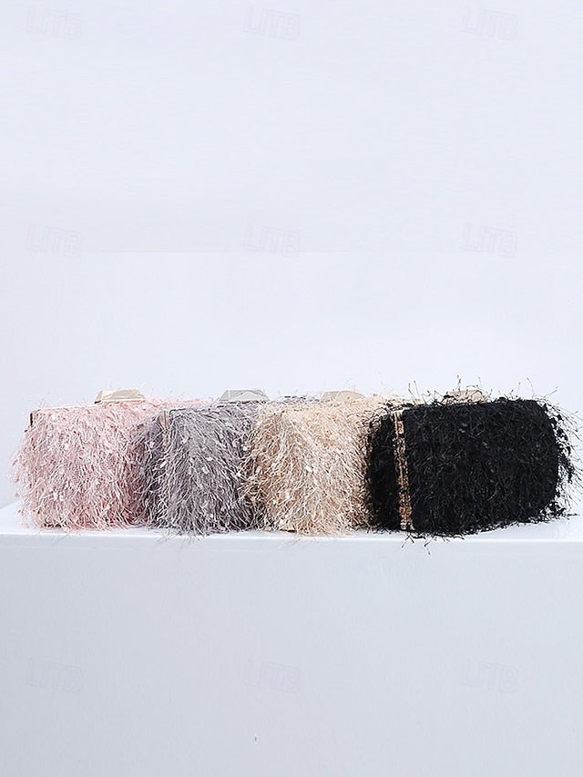 Chain Chic Strap Clutch Women's Evening with Feathered