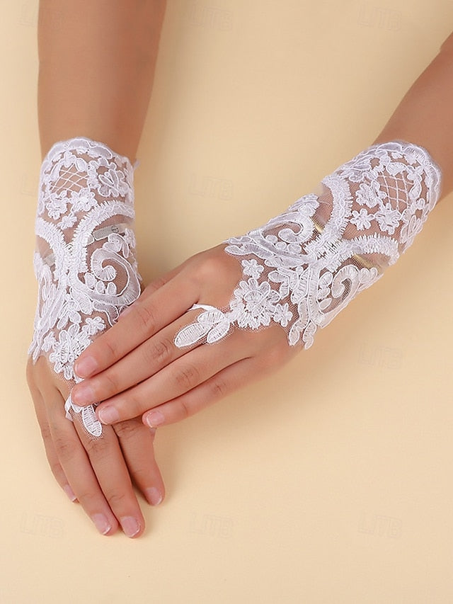White Gloves – Bridal Lace Elegant Wedding Vintage Fingerless