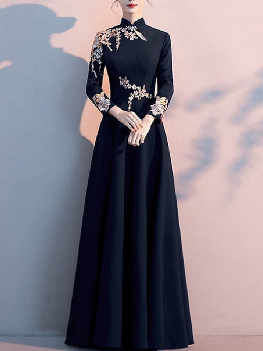 A-Line Mother of the Bride Dress Elegant Simple High Neck Floor