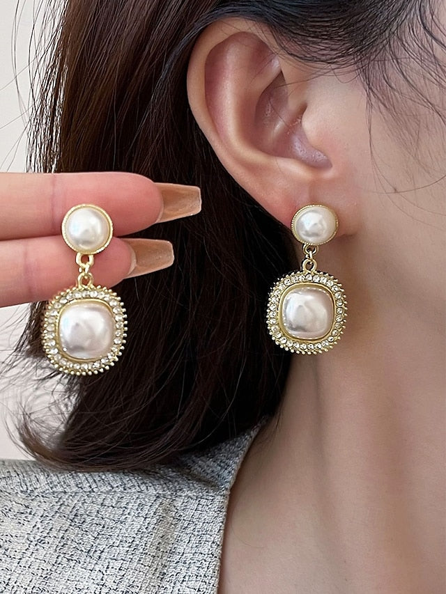 Pearl Elegant Rhinestone Earrings Detailing – Gold-Plated with