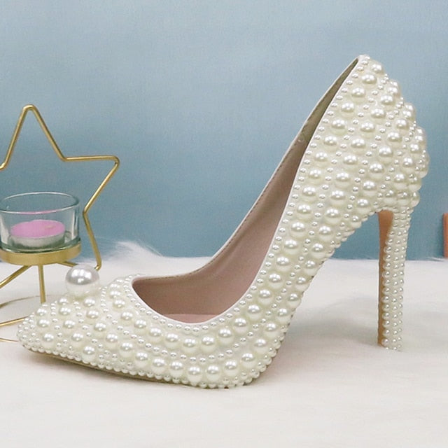 Heels Pearl Purse and Pearl-Embellished Round Stiletto Set White