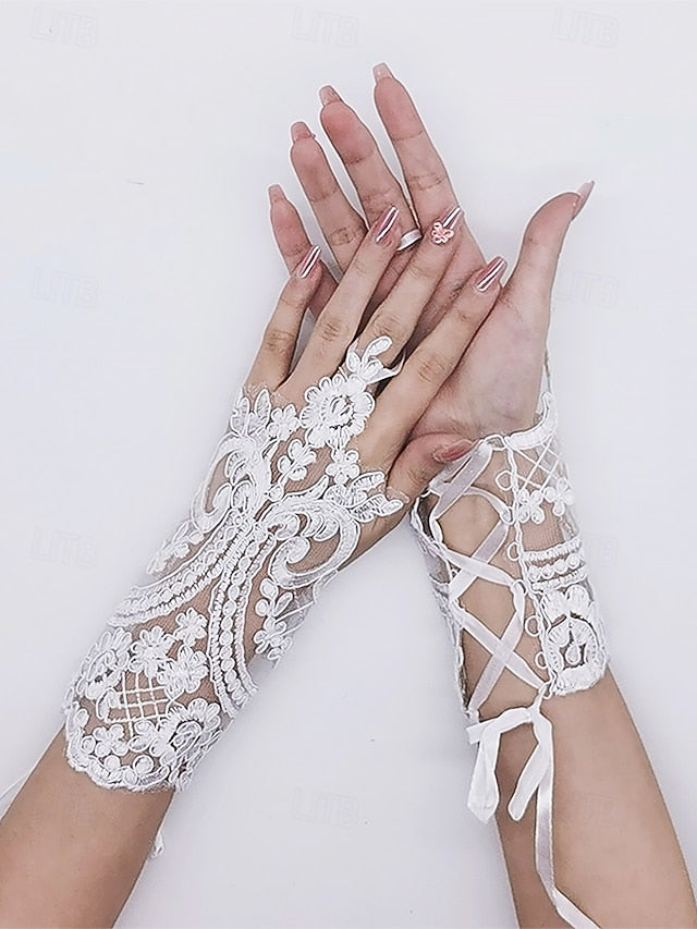 White Gloves – Bridal Lace Elegant Wedding Vintage Fingerless