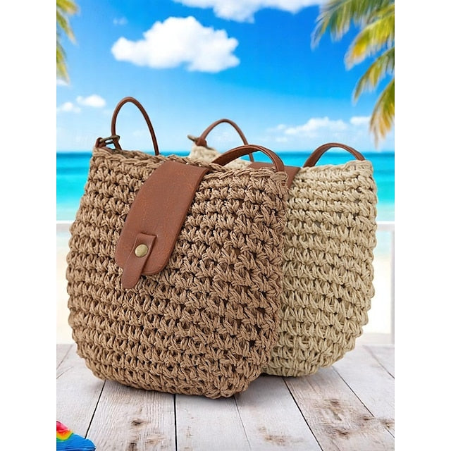 - Sac à bandoulière chic pour femme avec bandoulière en paille tressée en cuir
