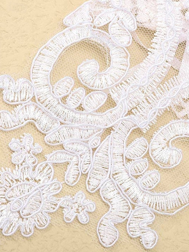 White Gloves – Bridal Lace Elegant Wedding Vintage Fingerless