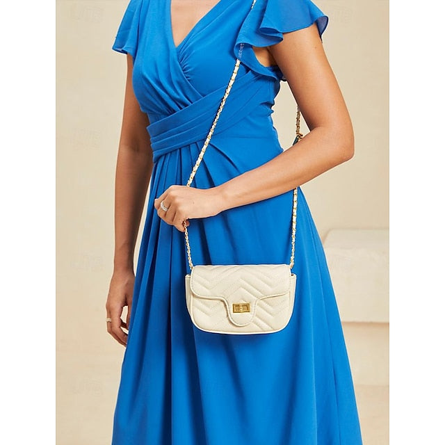 Sac bandoulière en cuir blanc pour femme avec chaîne dorée élégante