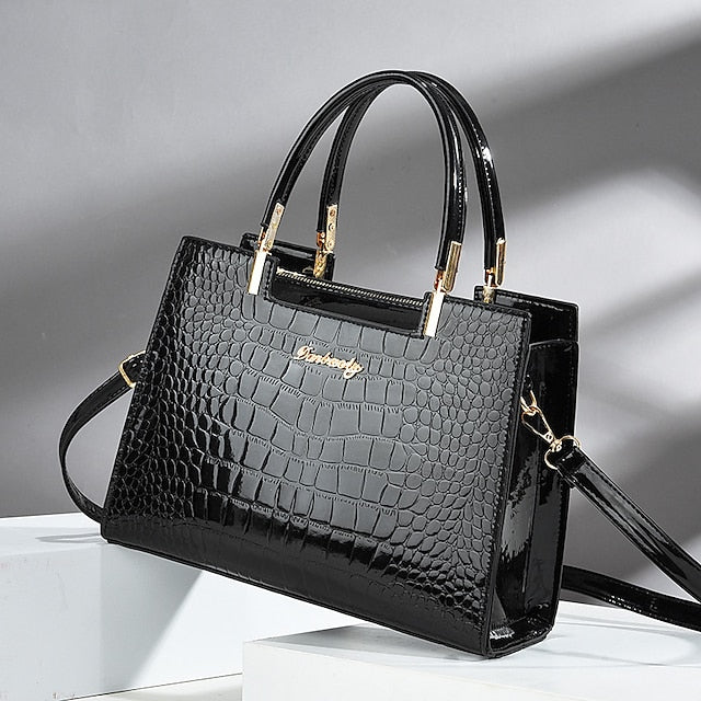 Sac à main élégant en cuir pour femme à motif crocodile noir |