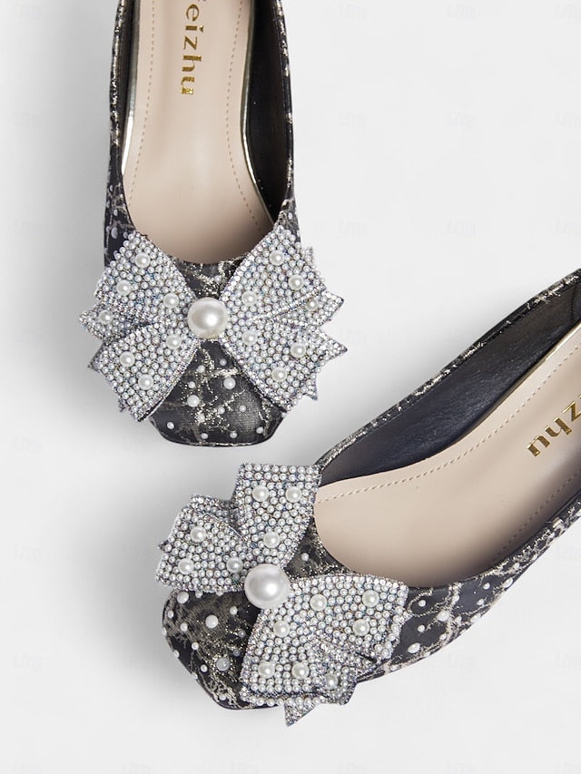 Bow Pumps and Gold – with Pearl-Embellished Detail Black