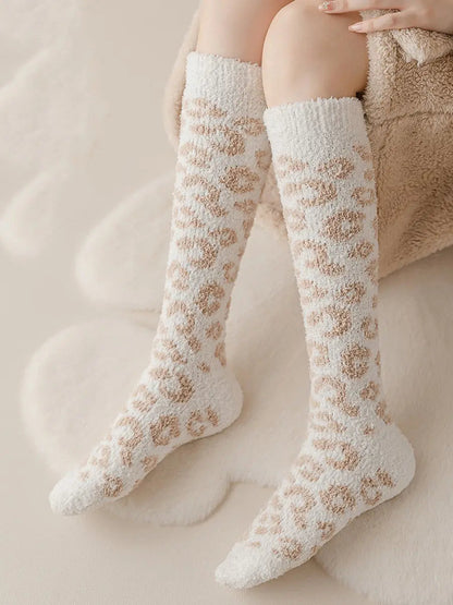 5 Pairs Women Winter Leopard Print Fleece Socks Ada Fashion