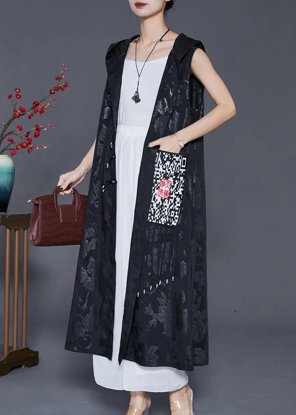 Art Black Hooded Embroideried Silk Long Vest Fall Ada Fashion