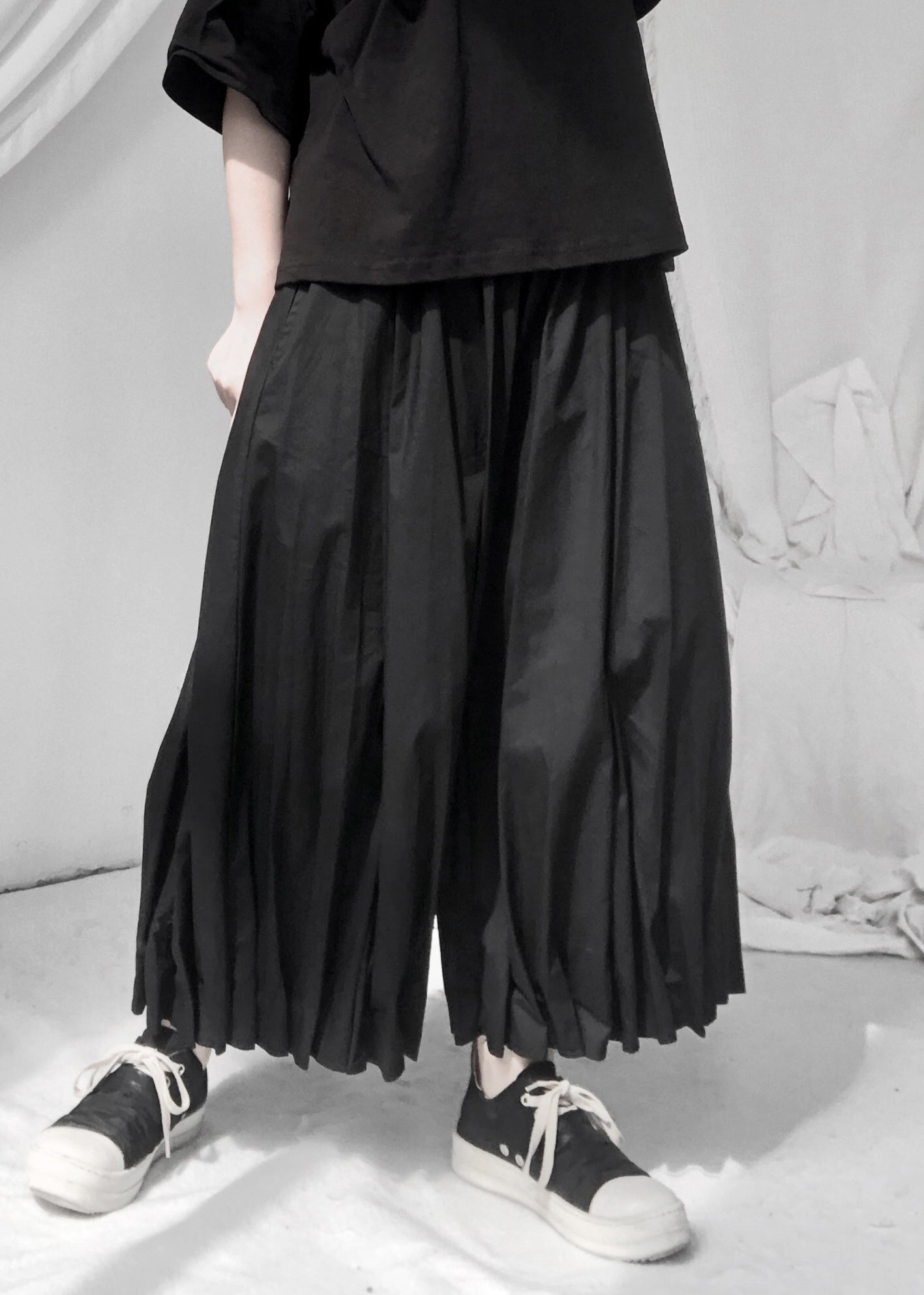 Art Black Wrinkled Elastic Waist Wide Leg Pants Summer Ada Fashion