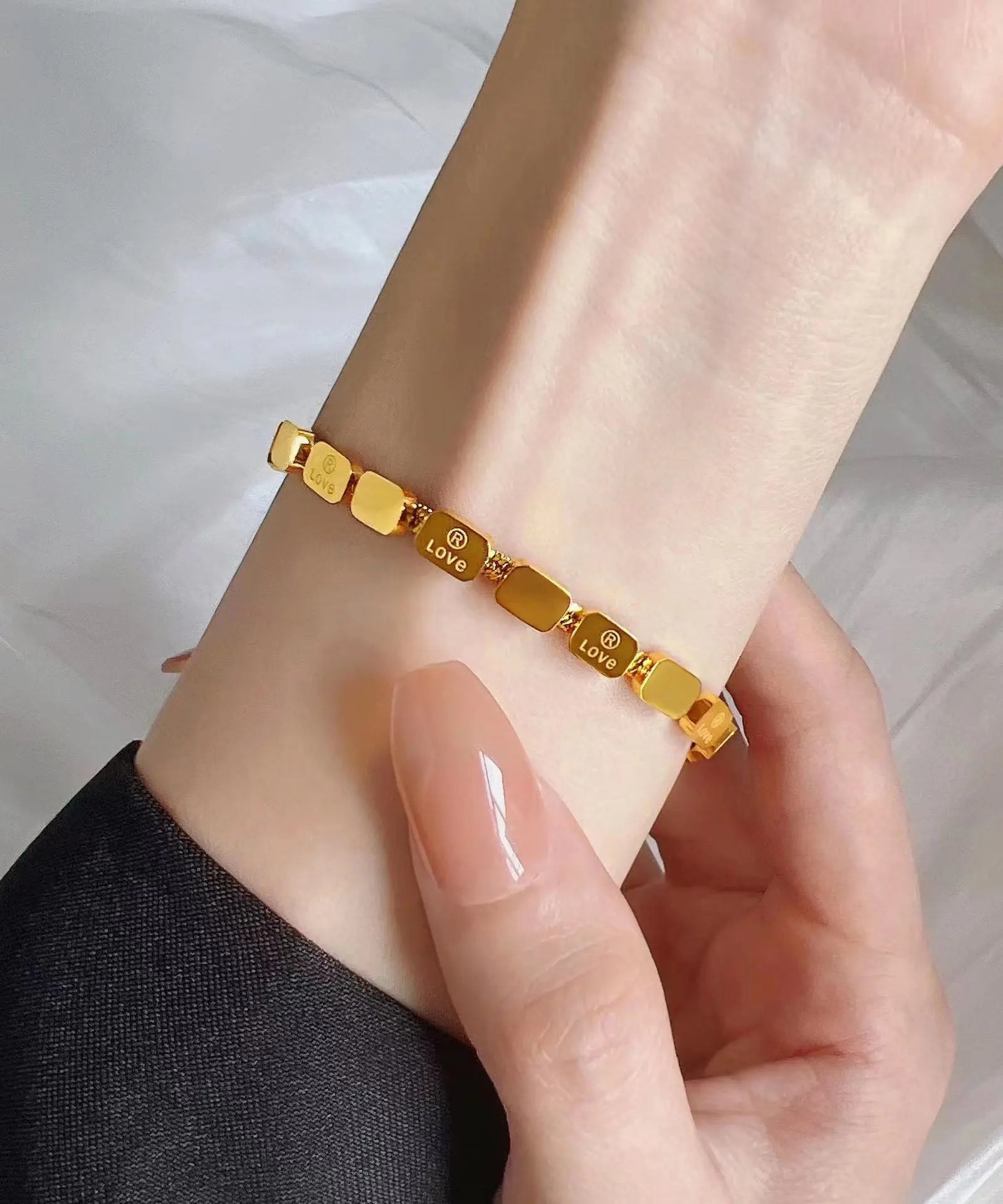 Beautiful Gold Stainless Steel Love Square Snake Bone Chain Bracelet Ada Fashion