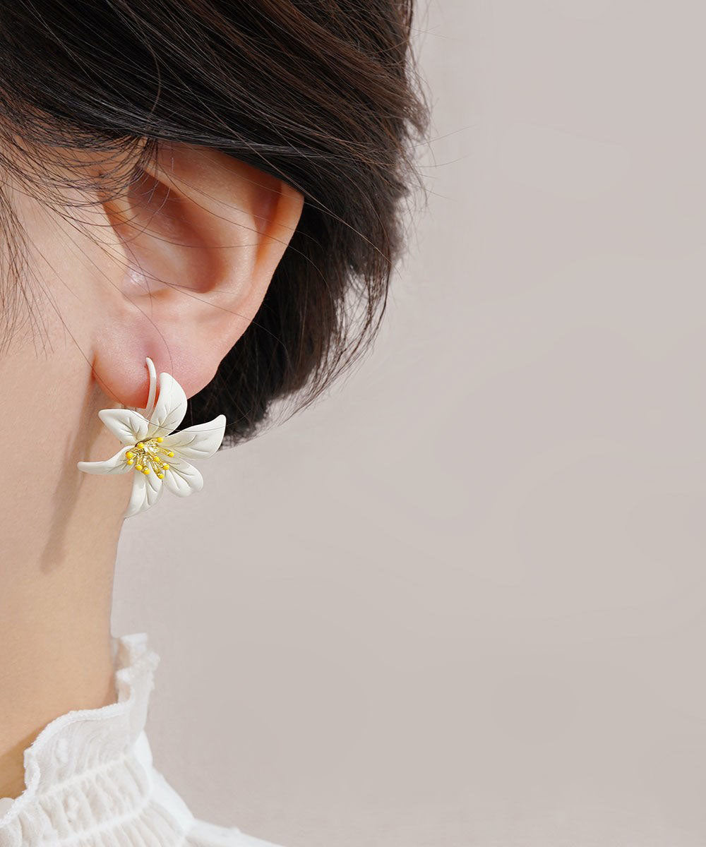 Beautiful Yellow Asymmetricar Lily Floral Stud Earrings Ada Fashion