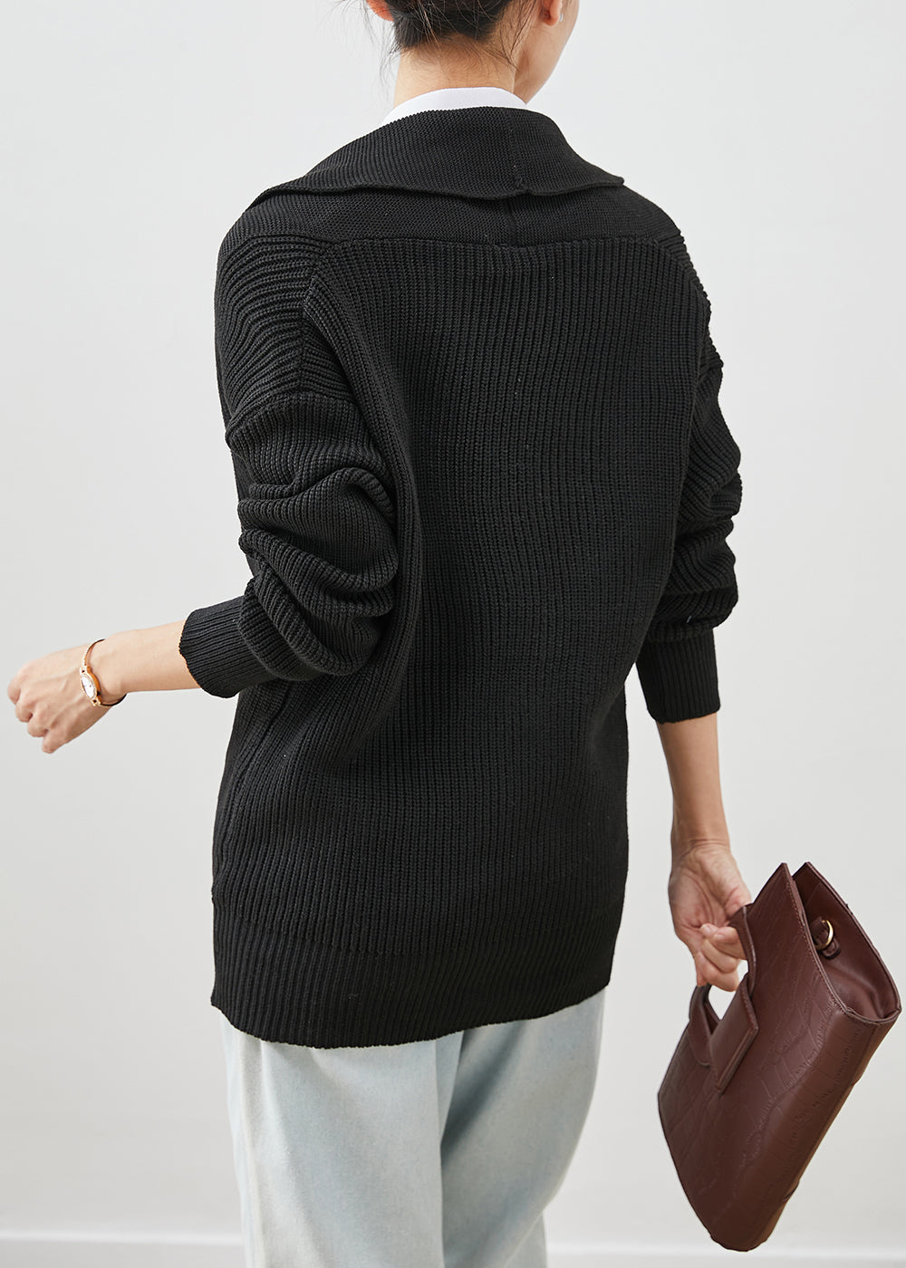 Black Thick Knit Short Sweater V Neck Winter ML2416 Ada Fashion