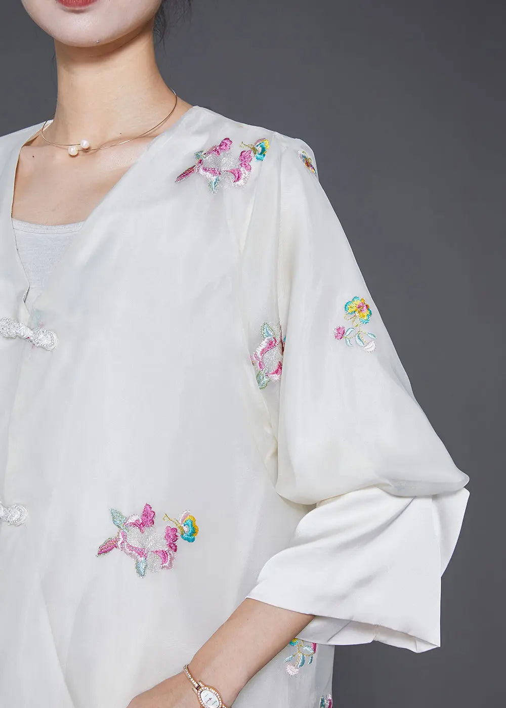 Bohemian White Embroideried Chinese Button Silk Two-Piece Set Fall Ada Fashion