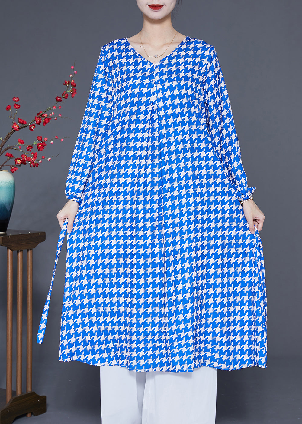 Boutique Blue V Neck Plaid Silk Holiday Dress Long Sleeve LY2874 - fabuloryshop