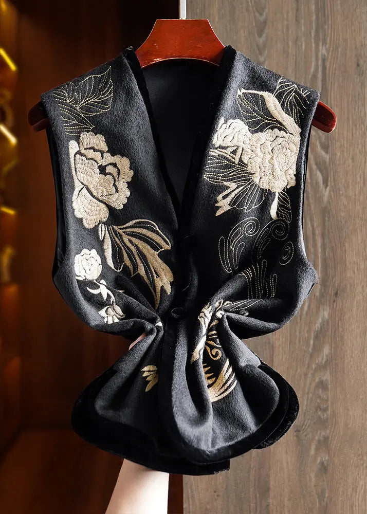 Boutique Khaki V Neck Embroideried Patchwork Woolen Vest Sleeveless Ada Fashion