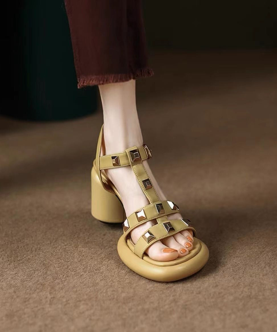 Casual Yellow Rivet Sandals Buckle Strap Chunky Sandals LY4398 - fabuloryshop