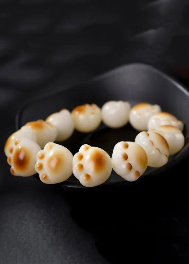 Charcoal Roasted Cat Claw White Jade Bodhi Bracelet Ada Fashion