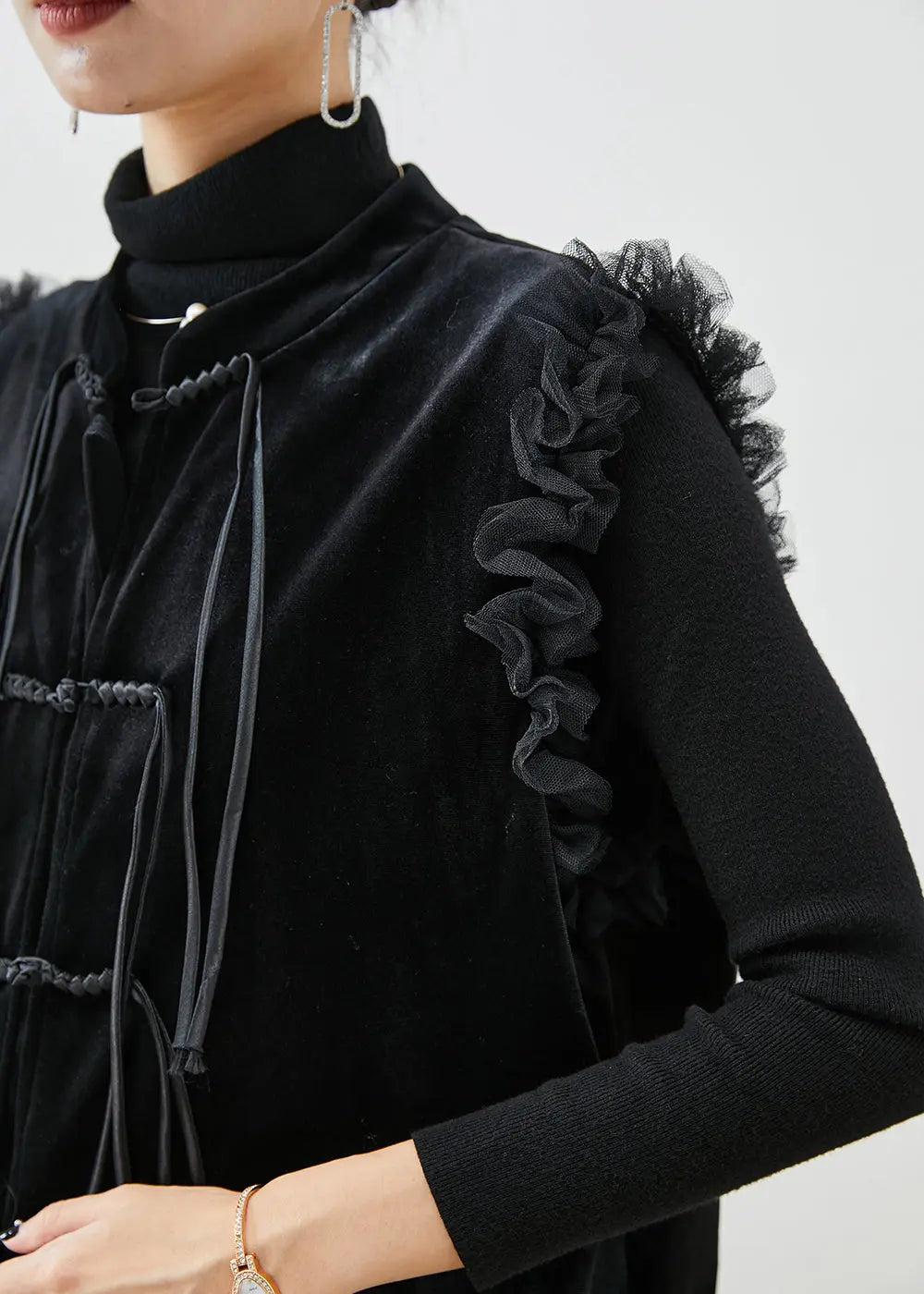 Chinese Style Black Tasseled Ruffled Silk Velour Vest Fall Ada Fashion