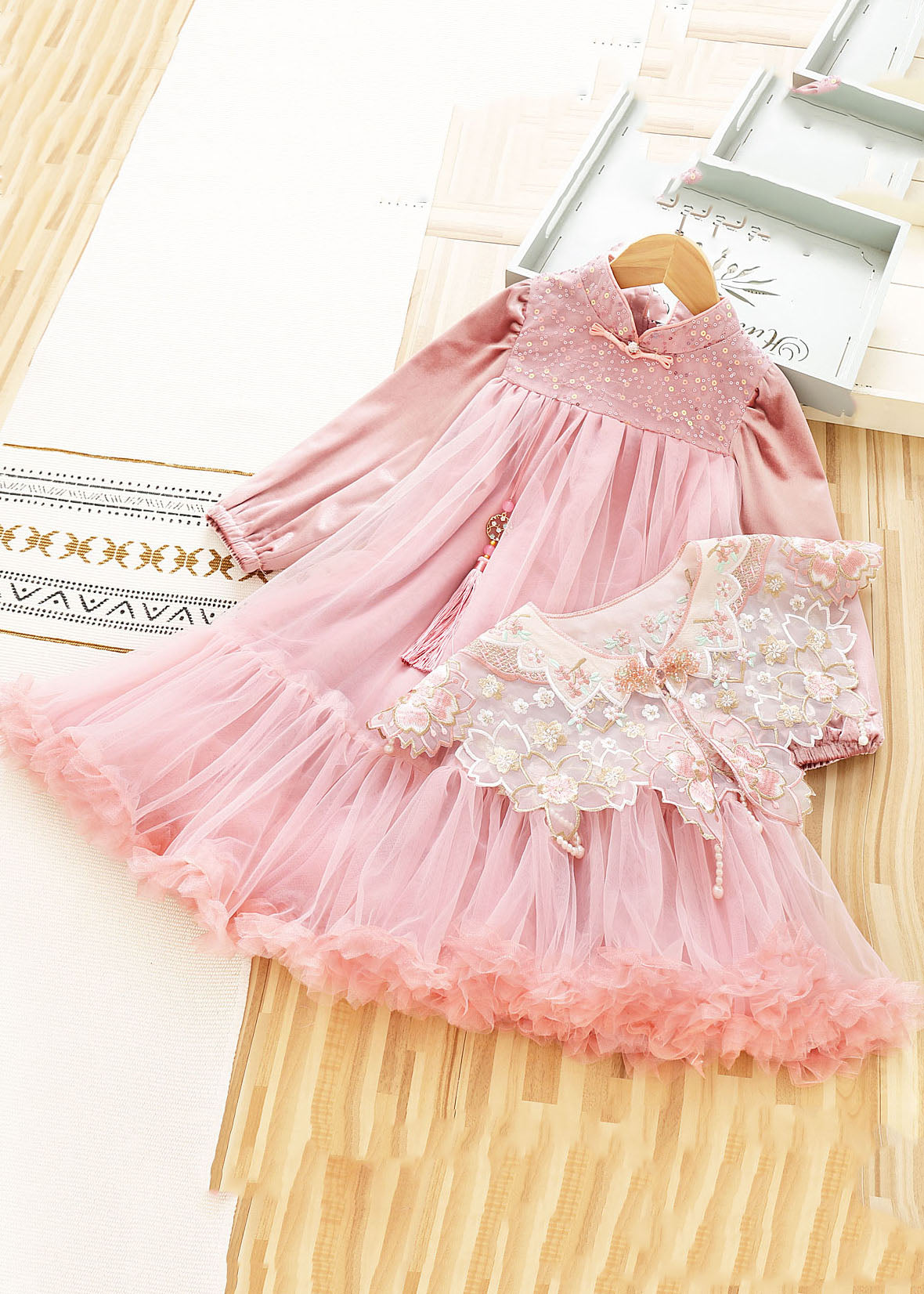 Cute Pink Stand Collar Sequins Patchwork Tulle Girls Shawl And Dress Two Pieces Set Long Sleeve Ada Fashion