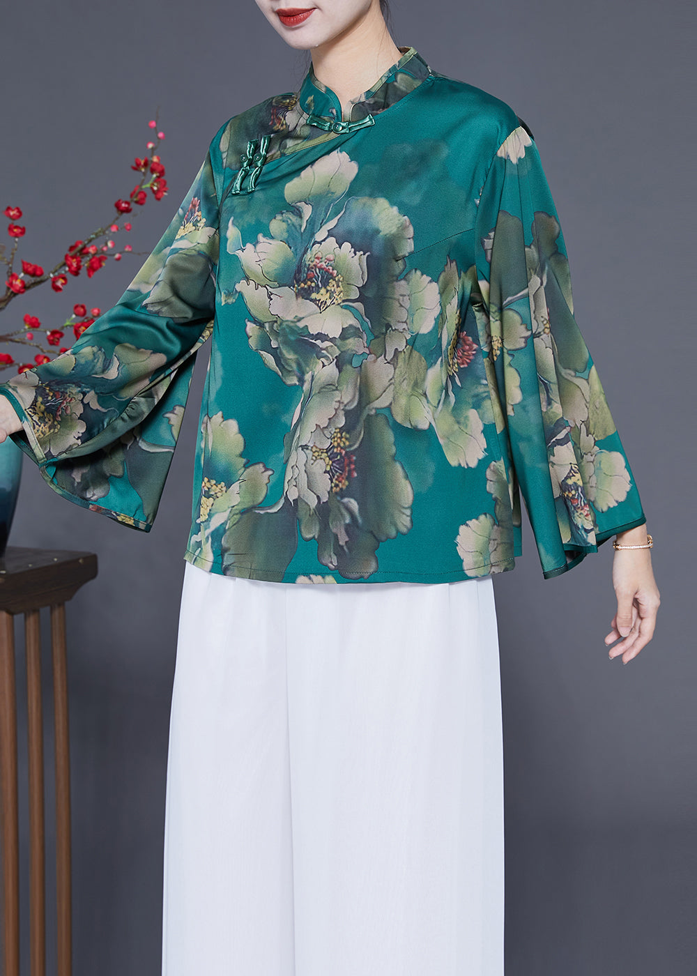 Elegant Peacock Green Mandarin Collar Print Silk Top Flare Sleeve LY1771 - fabuloryshop