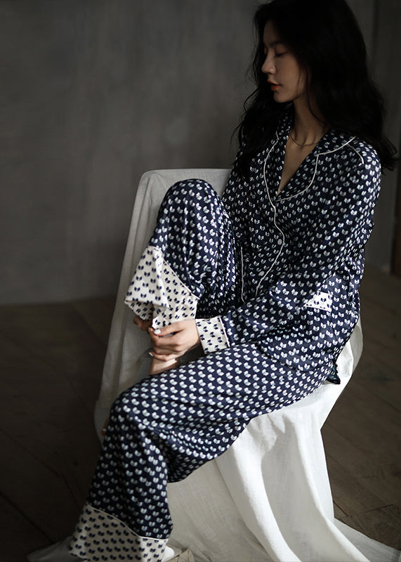 Elegant Peter Pan Collar Dot Button Ice Silk Pajamas Two Pieces Set Long Sleeve LY2819 - fabuloryshop