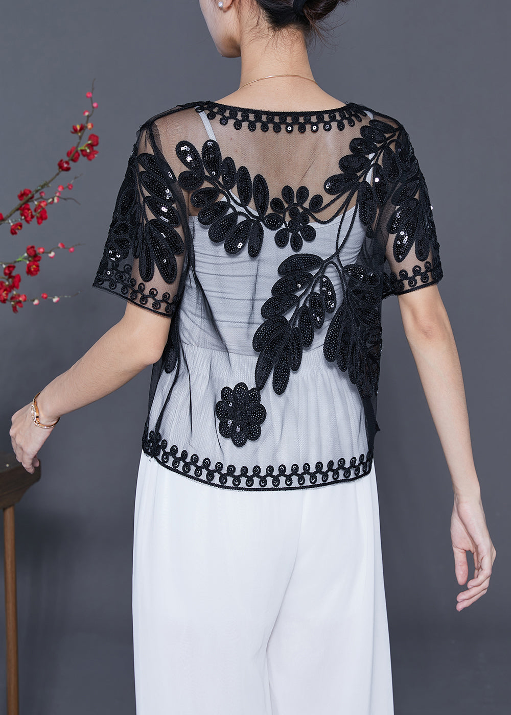 Fashion Black Sequins Embroideried Tulle Cardigans Summer LY5582 - fabuloryshop