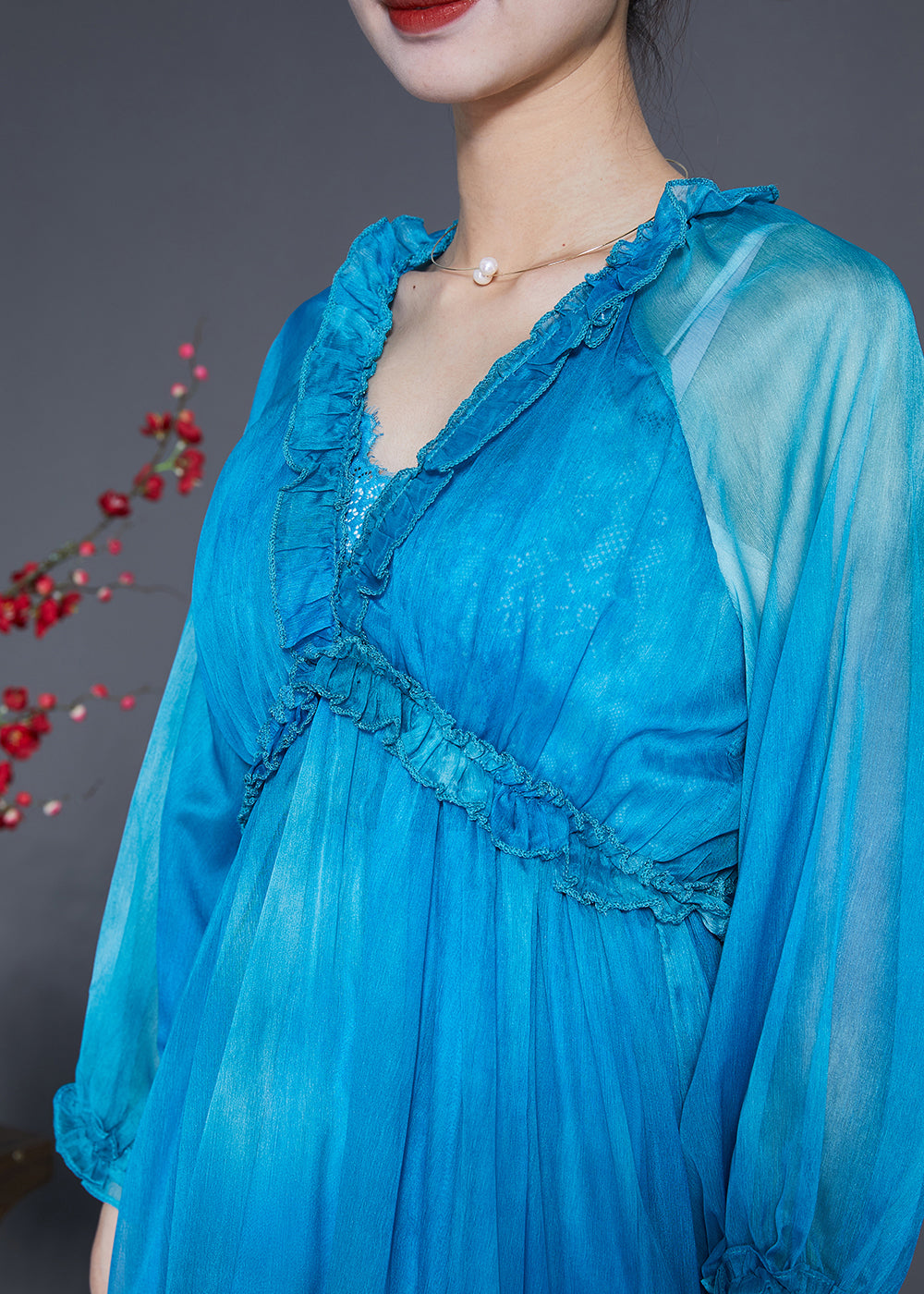 Fashion Blue Ruffled Exra Large Hem Silk Vacation Dresses Summer LY2896