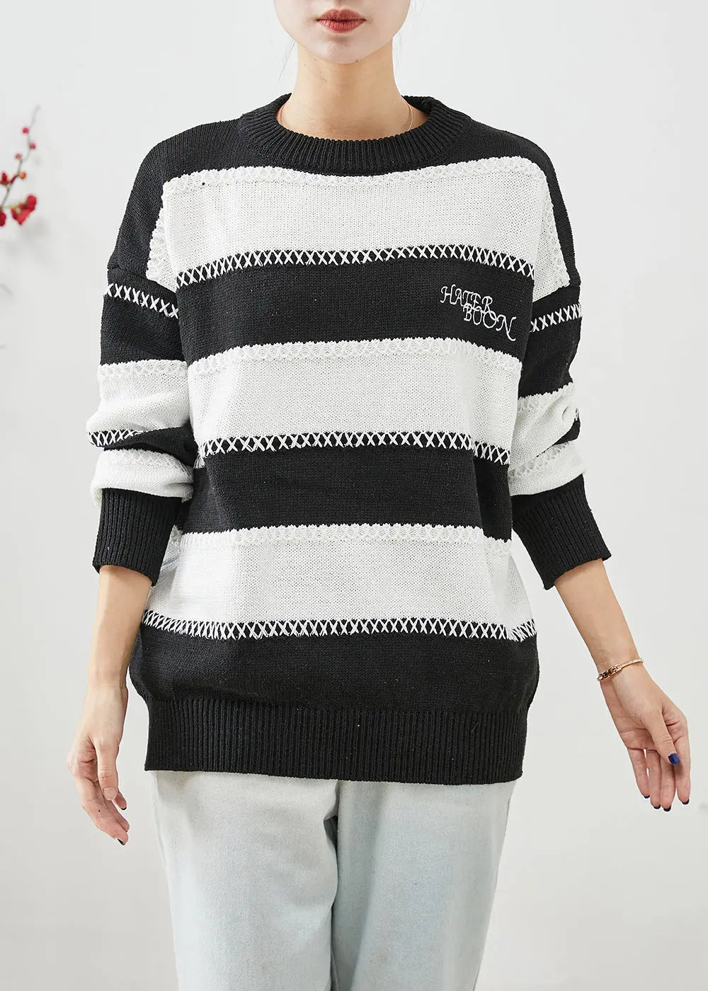 Fitted Black White Striped Letter Embroideried Knitted Tops Winter Ada Fashion