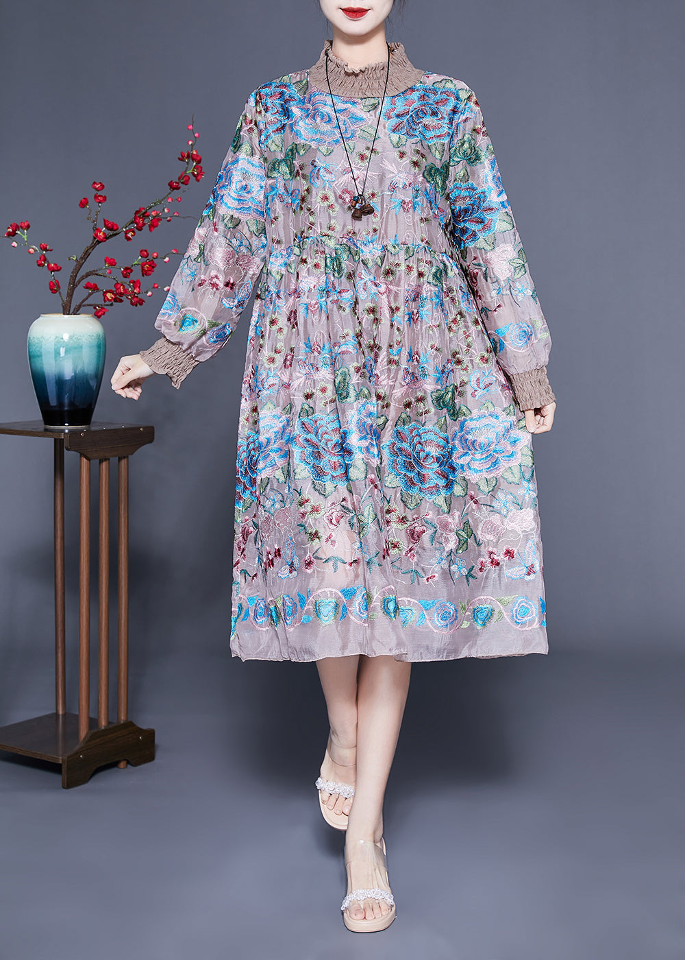 Handmade Khaki High Neck Embroideried Silk Maxi Dresses Spring LY1077 - fabuloryshop
