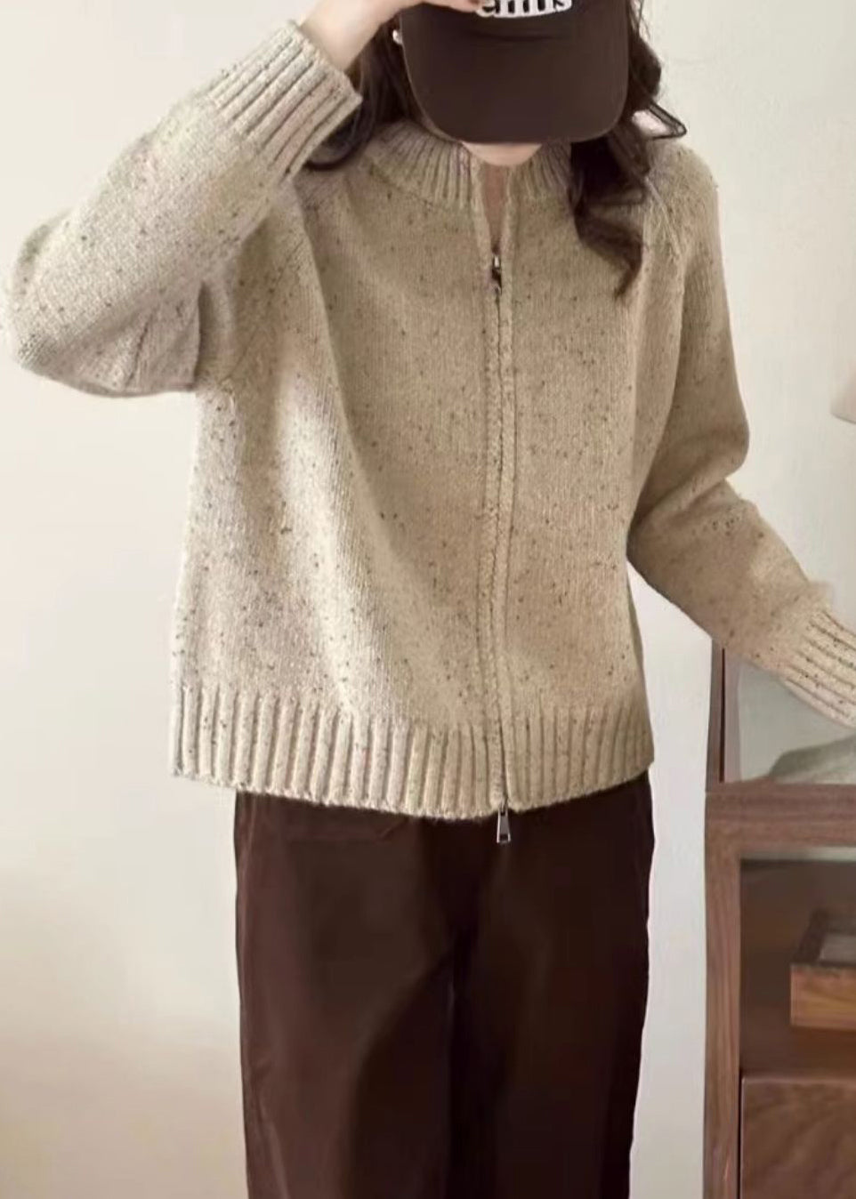 Lockere beige gemütliche Strickmäntel mit langen Ärmeln