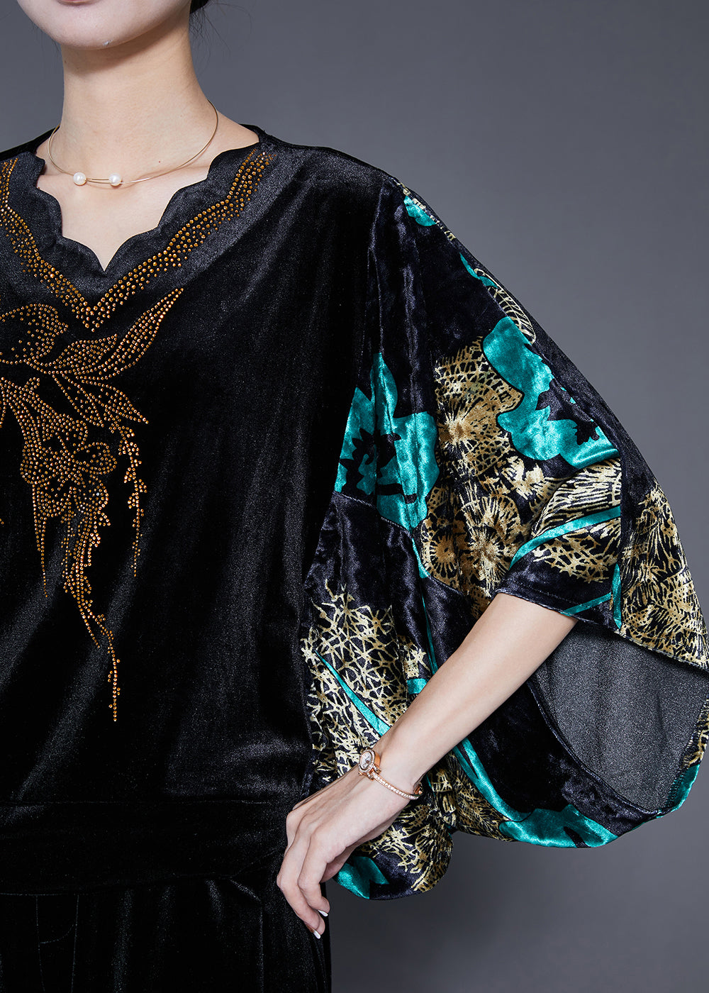 Modern Black Print Zircon Silk Velour Two Pieces Set Batwing Sleeve Ada Fashion