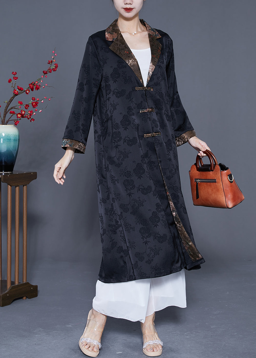 Retro Black Notched Patchwork Chinese Button Silk Trench Coats Spring LY5391 - fabuloryshop