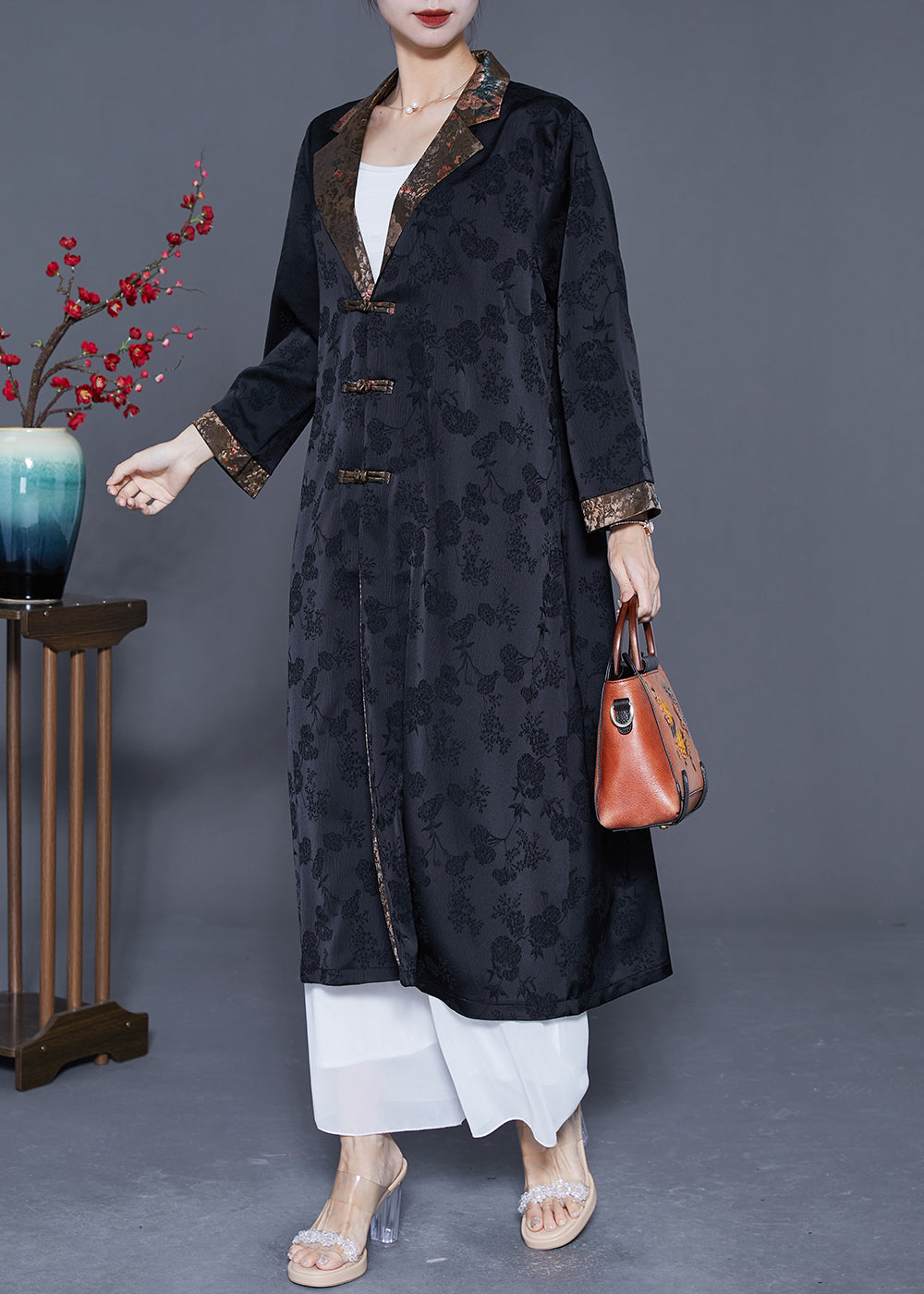 Retro Black Notched Patchwork Chinese Button Silk Trench Coats Spring LY5391 - fabuloryshop