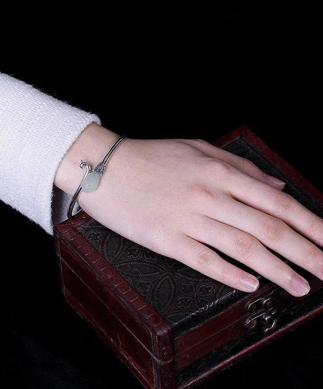 Retro White Sterling Silver Inlaid Jade Cuff Ada Fashion