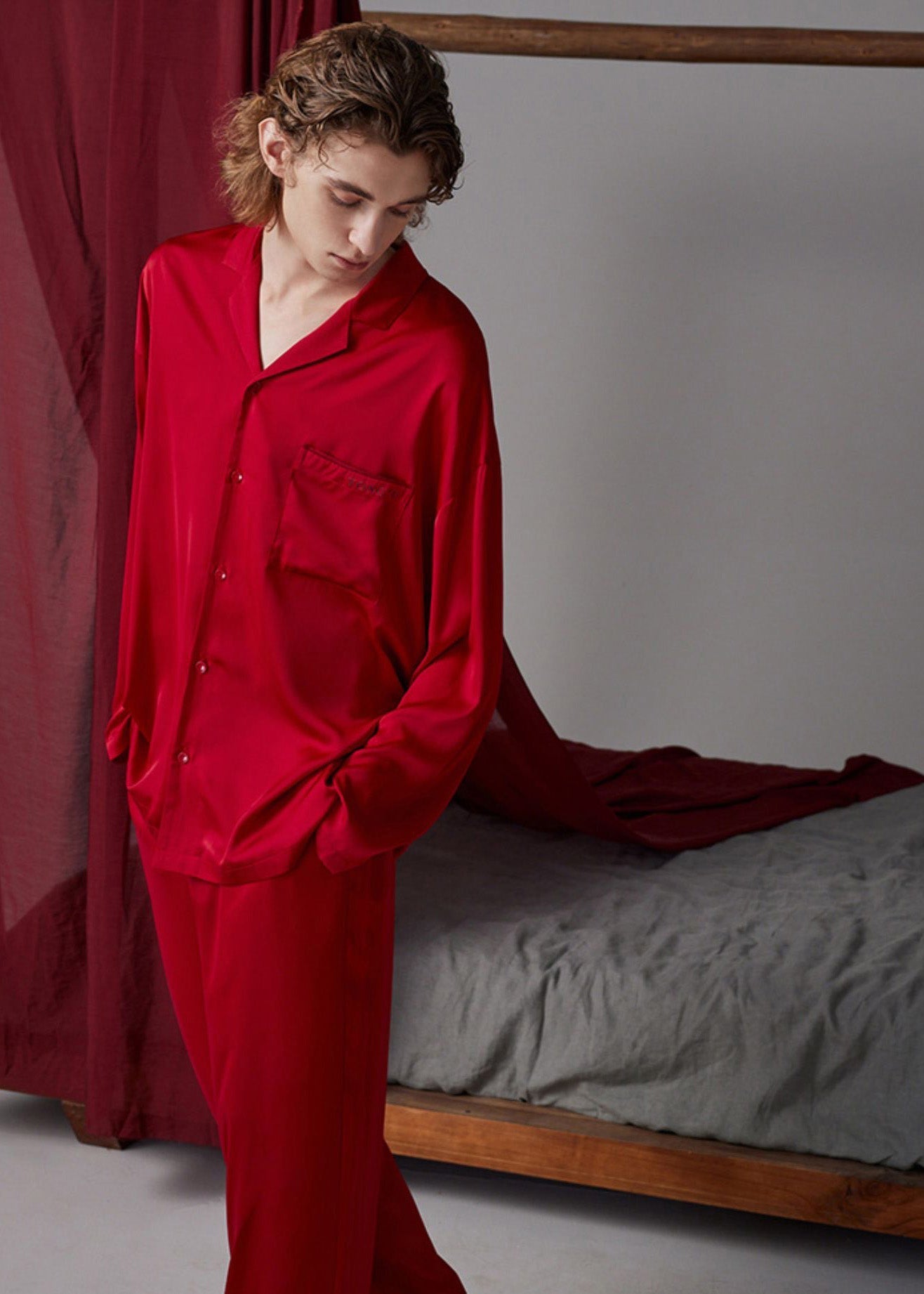 Simple Red Peter Pan Collar Button Solid Ice Silk Couple Pajamas Two Pieces Set Long Sleeve LY1862 - fabuloryshop