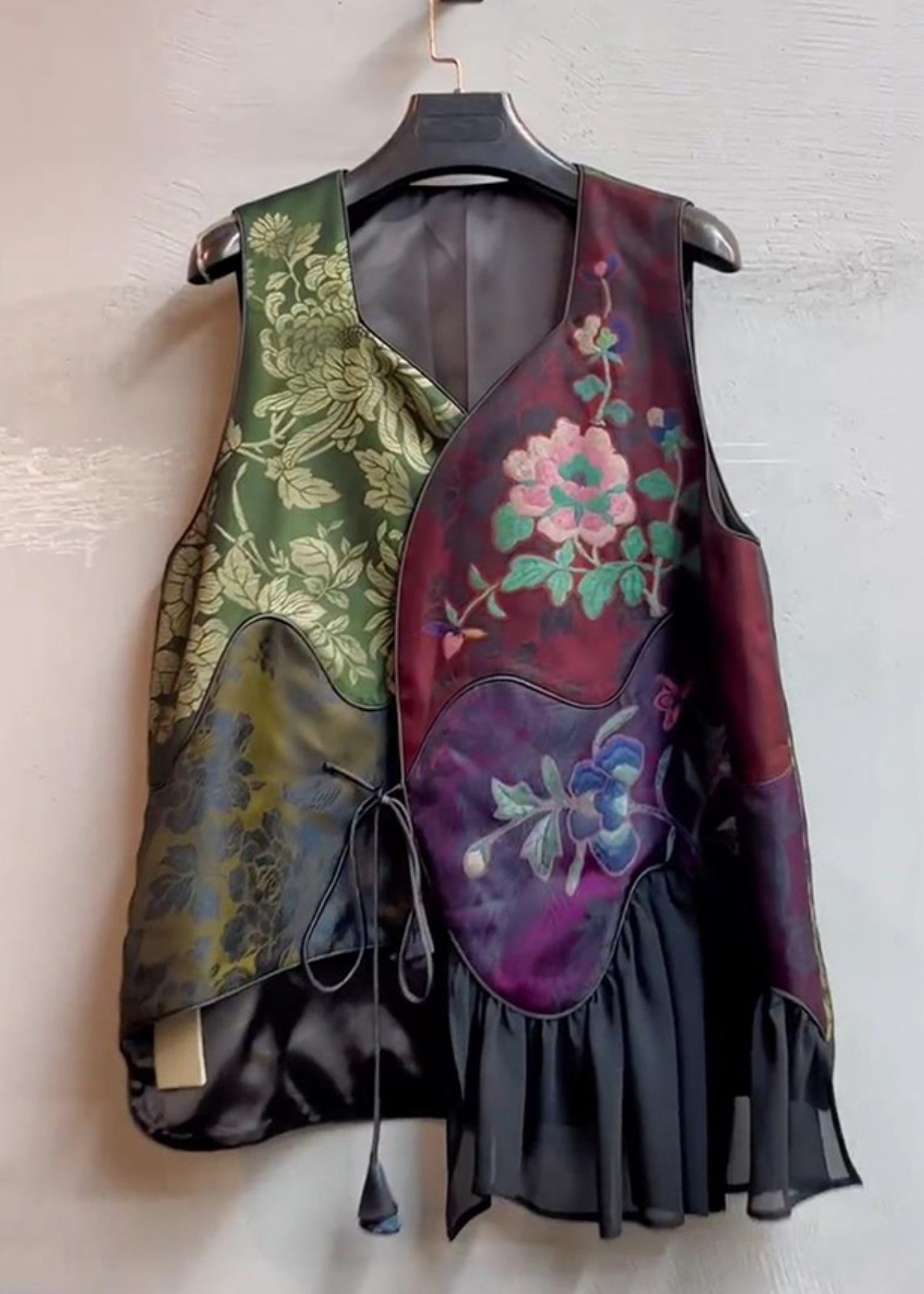 Unique Colorblock Asymmetrical Print Lace Up Patchwork Silk Waistcoat Sleeveless Ada Fashion
