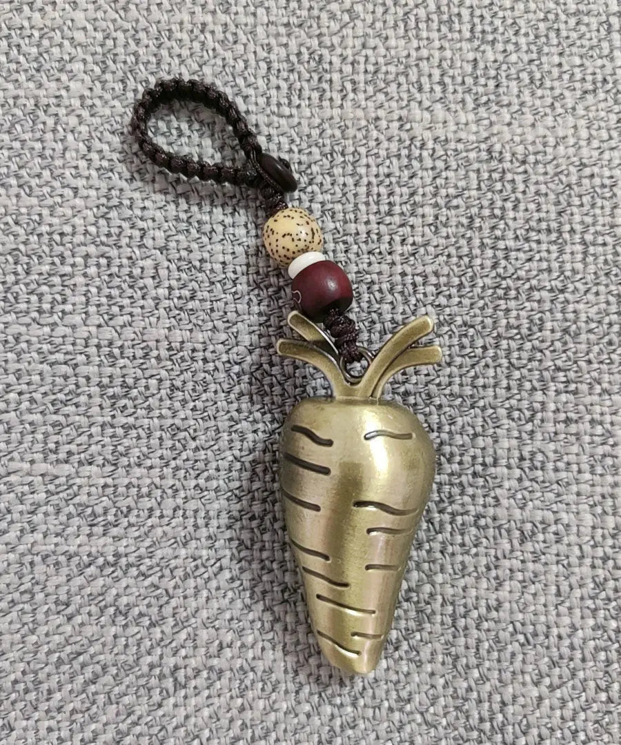 Unique Gold Alloy Wax Rope Bead Radish Keychain Ada Fashion