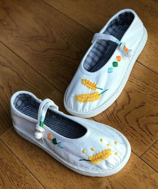 Vintage White Embroidery Cotton Fabric Splicing Buckle Strap Flat Shoes For LY4310 - fabuloryshop